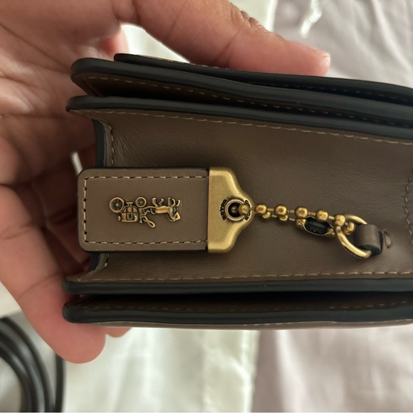 NWOT Coach bandit crossbody - Picture 3 of 6